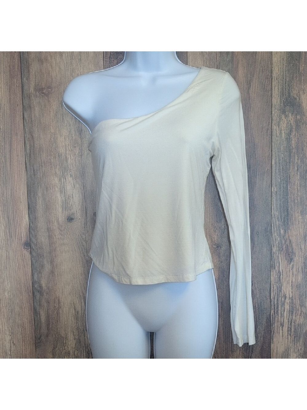 Final Touch One Arm Cream Fitted Long Sleeve Top L              D328